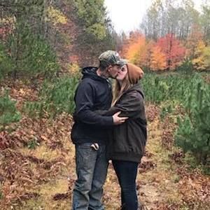 Meet your Posher, Carly